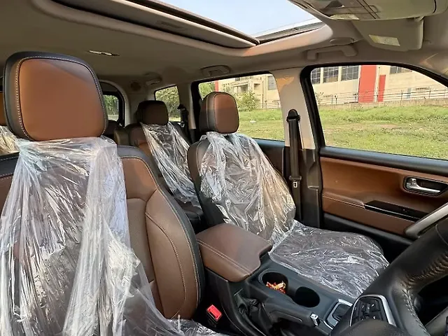 Used Mahindra Scorpio N Z8 L Petrol AT 6 STR [2023-2024] in Delhi