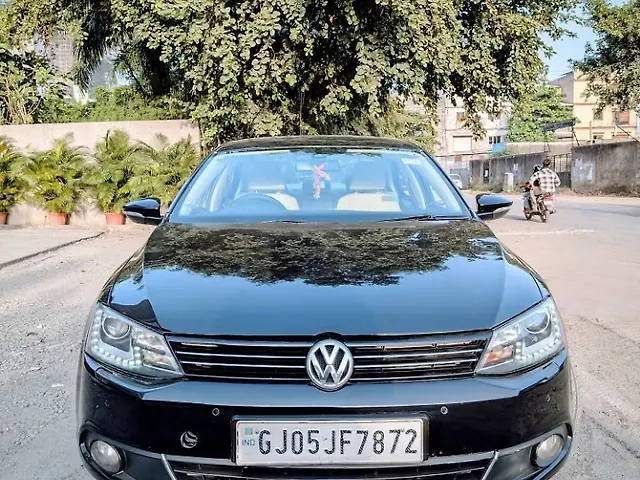 Used 2014 Volkswagen Jetta in Surat