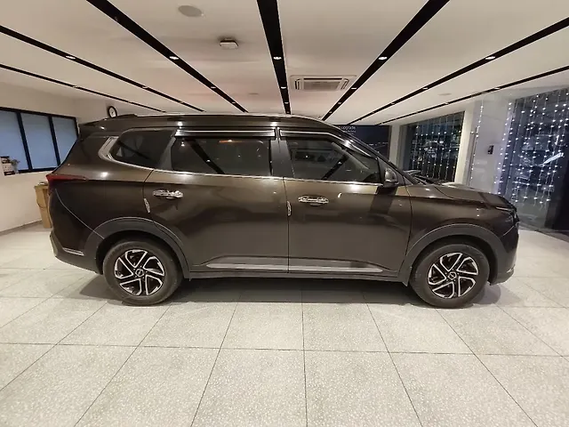 Used Kia Carens [2022-2023] Luxury Plus 1.5 Diesel 6 STR in Mumbai