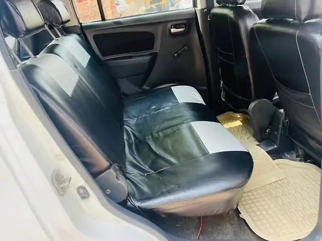 Used Maruti Suzuki Wagon R 1.0 [2010-2013] LXi in Kanpur