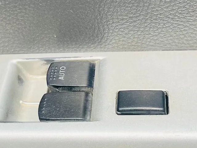 Used Maruti Suzuki Wagon R 1.0 [2010-2013] LXi in Kanpur