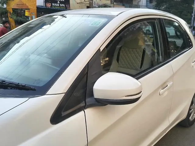 Used Honda Brio VX MT in Kanpur