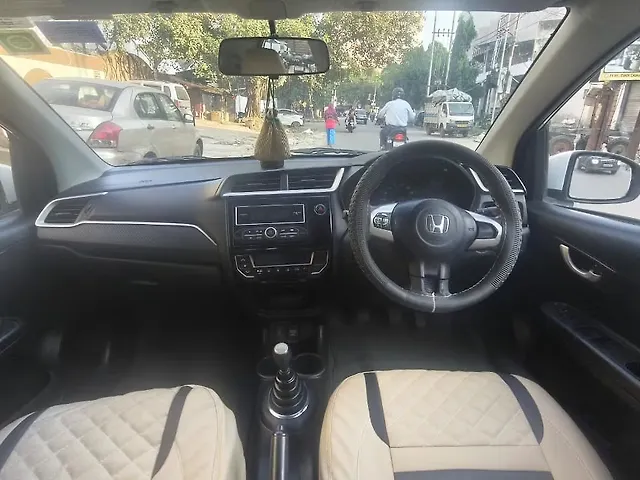 Used Honda Brio VX MT in Kanpur