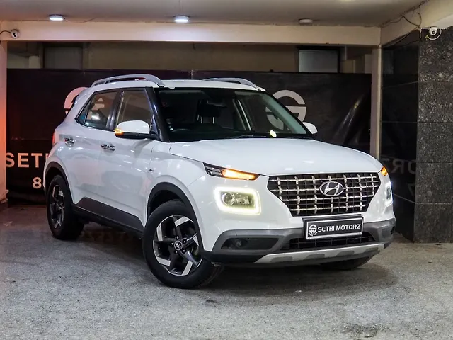 Used 2021 Hyundai Venue in Delhi Used 2021 Hyundai Venue in Delhi
