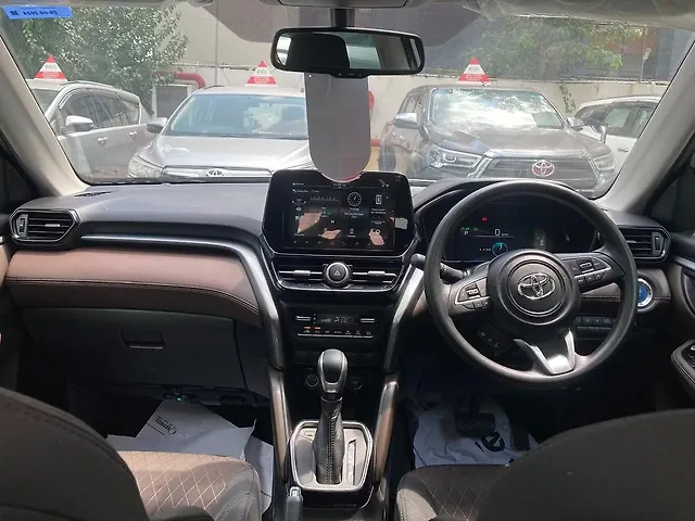 Used Toyota Urban Cruiser Hyryder G Hybrid [2023-2025] in Delhi