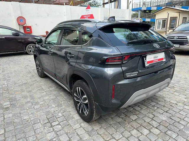 Used Toyota Urban Cruiser Taisor V Petrol 1.0L Turbo Manual in Delhi