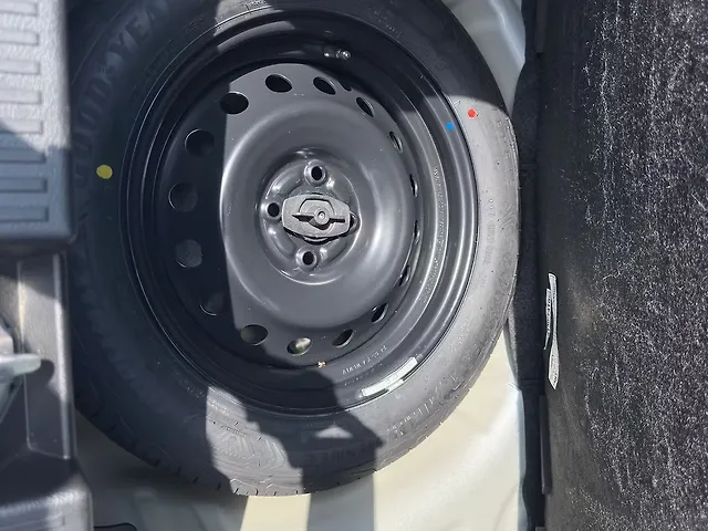 Used Toyota Urban Cruiser Taisor V Petrol 1.0L Turbo Manual in Delhi