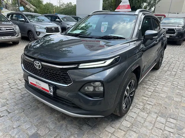 Used Toyota Urban Cruiser Taisor V Petrol 1.0L Turbo Manual in Delhi