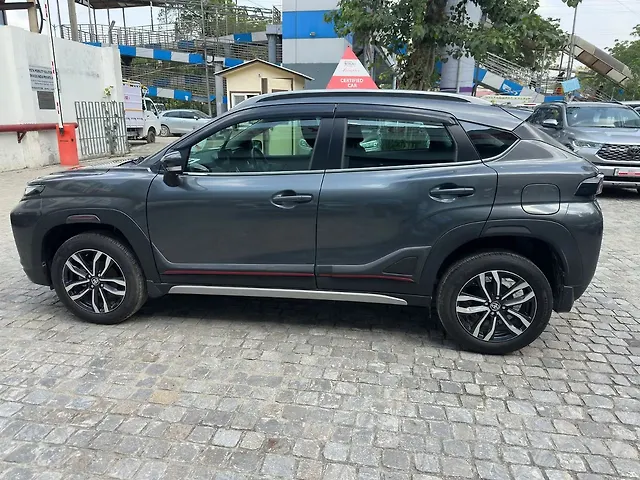 Used Toyota Urban Cruiser Taisor V Petrol 1.0L Turbo Manual in Delhi