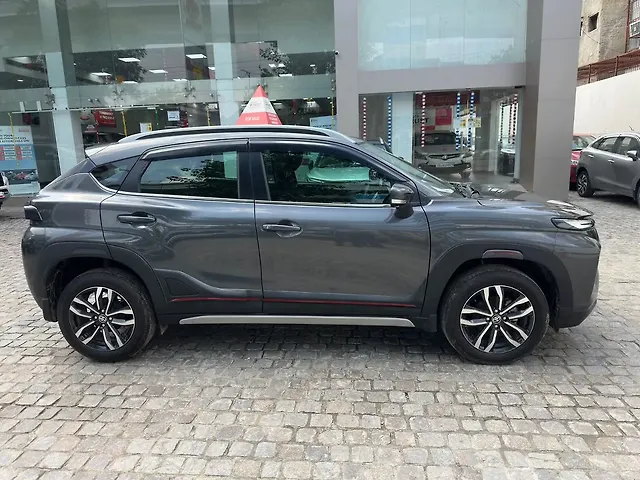 Used Toyota Urban Cruiser Taisor V Petrol 1.0L Turbo Manual in Delhi