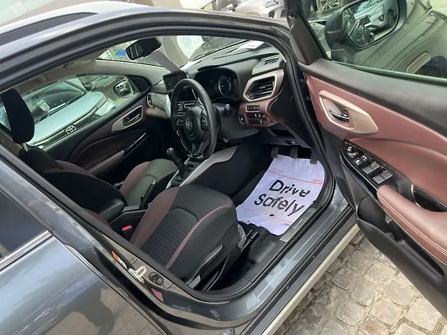 Used Toyota Urban Cruiser Taisor V Petrol 1.0L Turbo Manual in Delhi