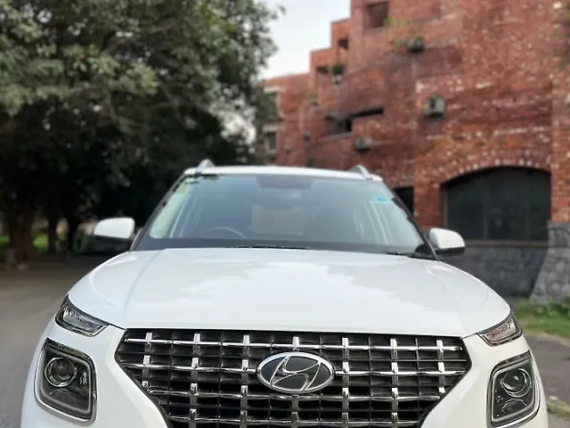 Used 2020 Hyundai Venue in Delhi Used 2020 Hyundai Venue in Delhi