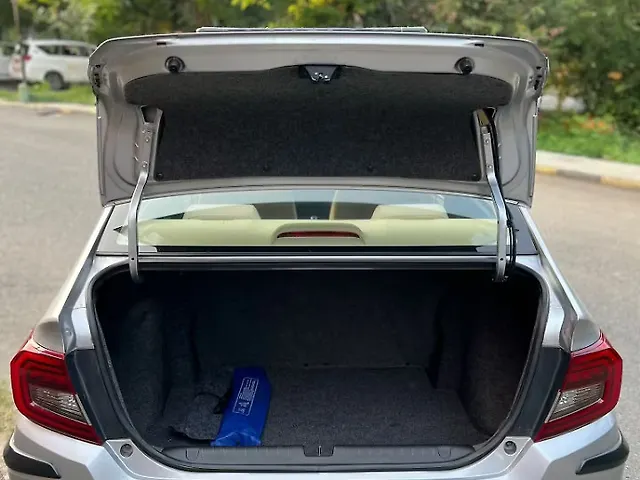 Used Honda Amaze 2nd Gen VX 1.2 Petrol MT in Delhi