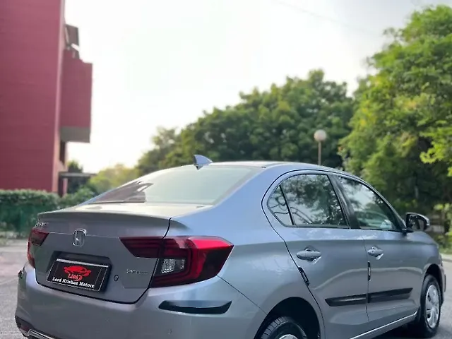 Used Honda Amaze 2nd Gen VX 1.2 Petrol MT in Delhi