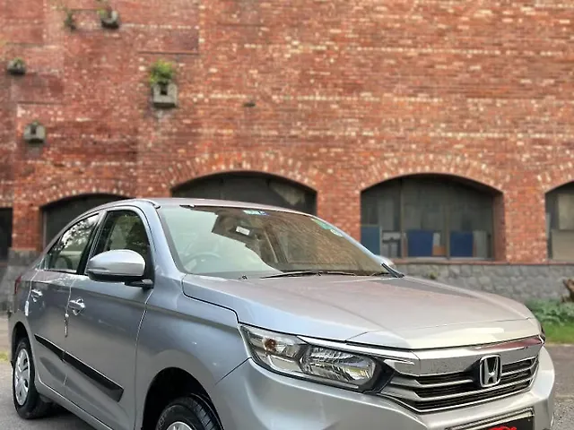 Used Honda Amaze 2nd Gen VX 1.2 Petrol MT in Delhi