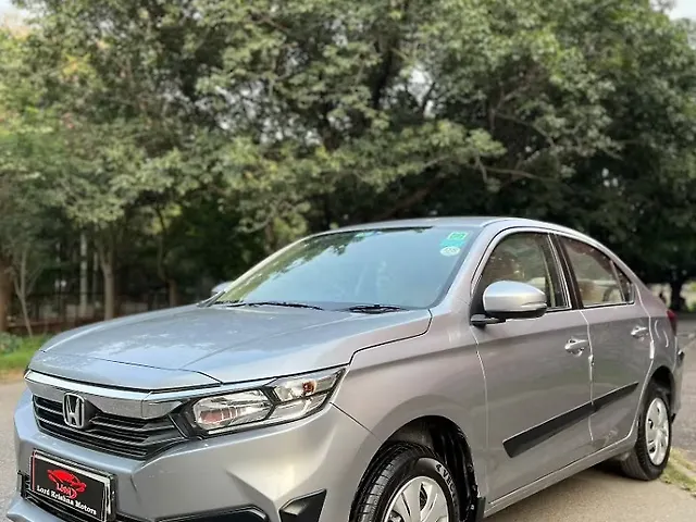 Used Honda Amaze 2nd Gen VX 1.2 Petrol MT in Delhi