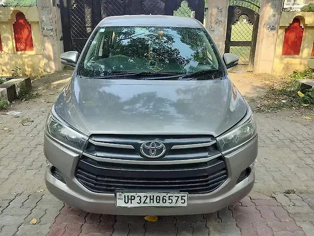 Used 2017 Toyota Innova Crysta in Lucknow