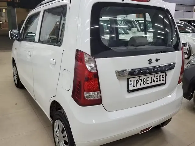 Used Maruti Suzuki Wagon R 1.0 [2014-2019] VXI AMT in Kanpur