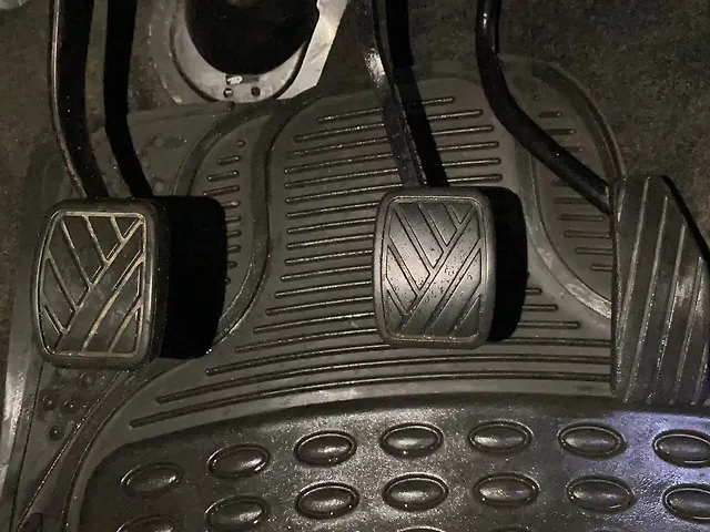 Used Maruti Suzuki Wagon R 1.0 [2010-2013] LXi in Kolkata