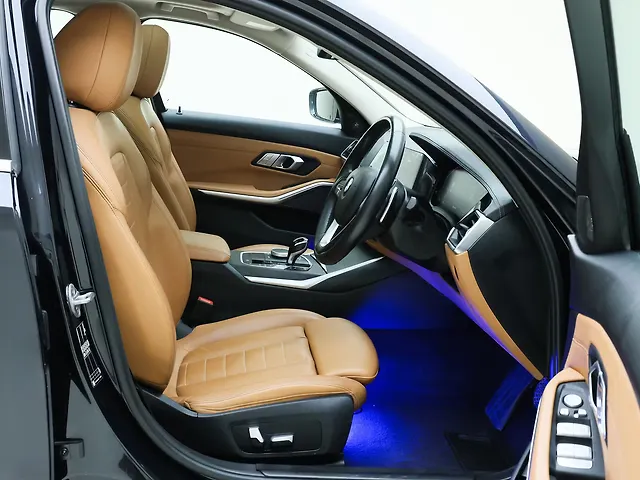 Second Hand 2022 BMW Series Gran Limousine 330Li Luxury Line for