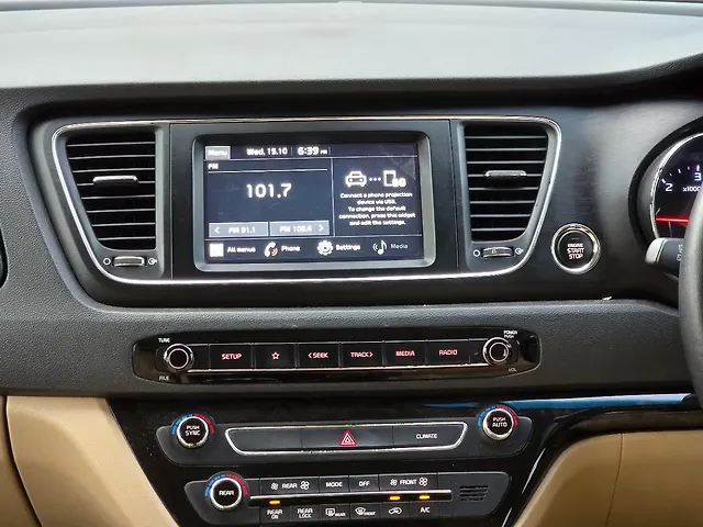 Used Kia Carnival [2020-2023] Premium 7 STR in Chennai