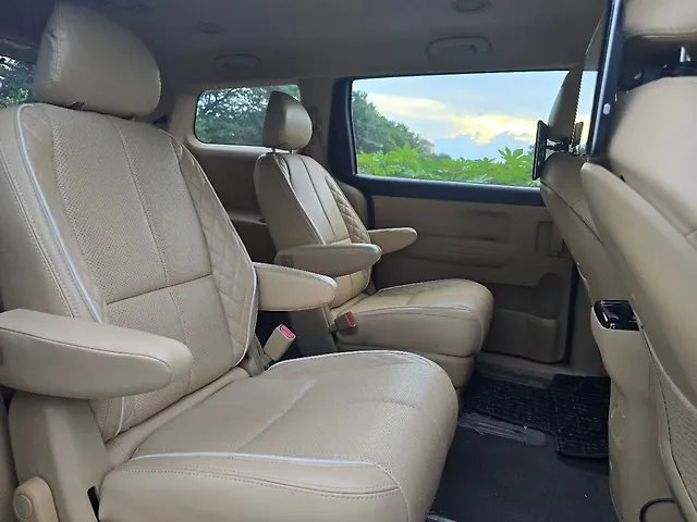 Used Kia Carnival [2020-2023] Premium 7 STR in Chennai