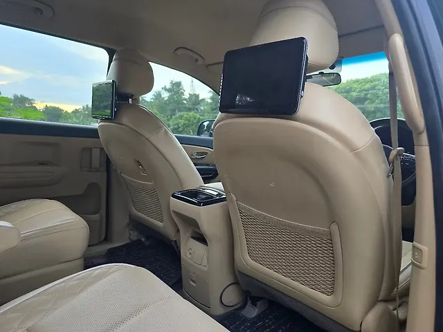 Used Kia Carnival [2020-2023] Premium 7 STR in Chennai