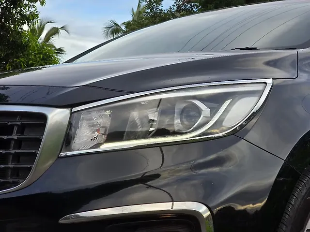 Used Kia Carnival [2020-2023] Premium 7 STR in Chennai