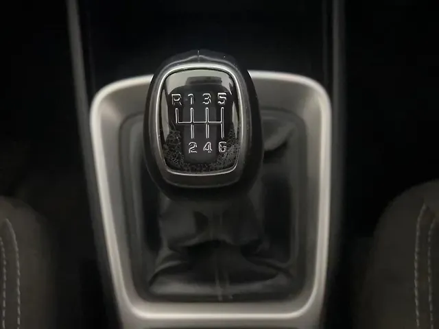 Used Hyundai Venue [2023-2025] SX 1.5 Diesel in Hyderabad