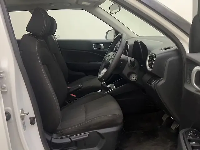 Used Hyundai Venue [2023-2025] SX 1.5 Diesel in Hyderabad