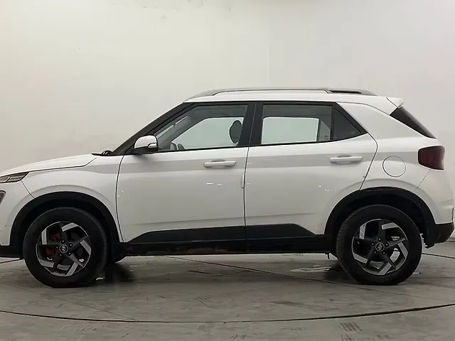 Used Hyundai Venue [2023-2025] SX 1.5 Diesel in Hyderabad