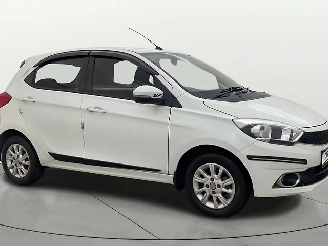 Used 2017 Tata Tiago in Pune
