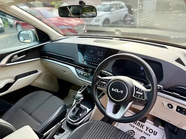 Used Kia Carens [2022-2023] Prestige Plus 1.4 Petrol MT 7 STR in Mumbai