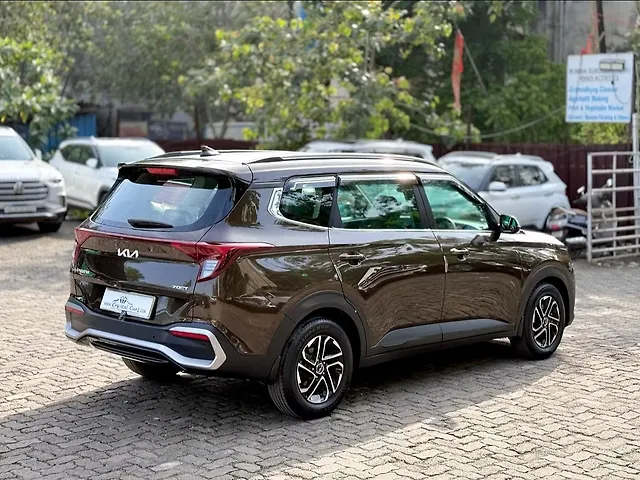 Used Kia Carens [2022-2023] Prestige Plus 1.4 Petrol MT 7 STR in Mumbai