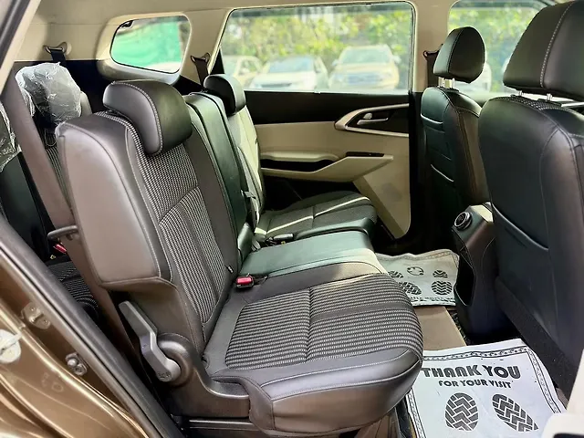 Used Kia Carens [2022-2023] Prestige Plus 1.4 Petrol MT 7 STR in Mumbai