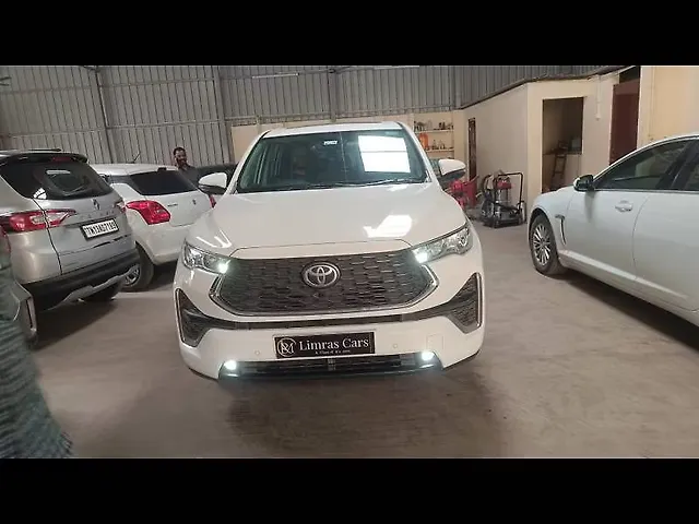 Used 2023 Toyota Innova Hycross in Chennai Used 2023 Toyota Innova Hycross in Chennai