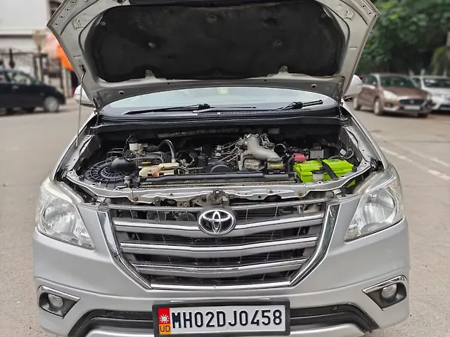 Used Toyota Innova [2013-2014] 2.5 VX 8 STR BS-III in Mumbai