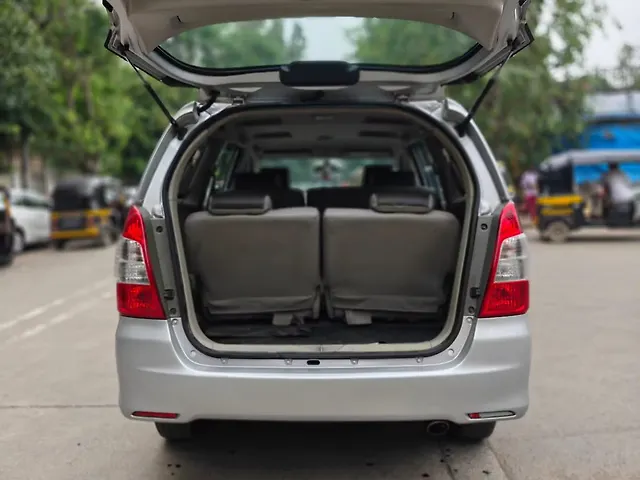 Used Toyota Innova [2013-2014] 2.5 VX 8 STR BS-III in Mumbai