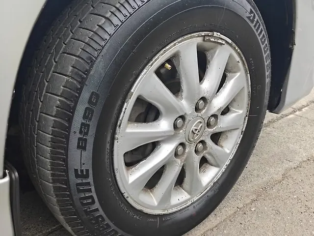 Used Toyota Innova [2013-2014] 2.5 VX 8 STR BS-III in Mumbai