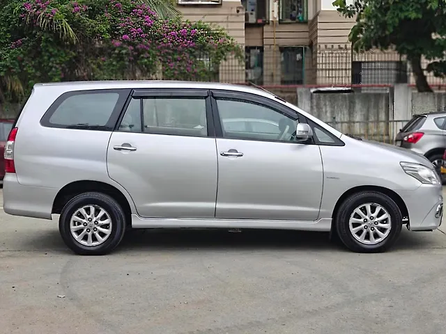 Used Toyota Innova [2013-2014] 2.5 VX 8 STR BS-III in Mumbai