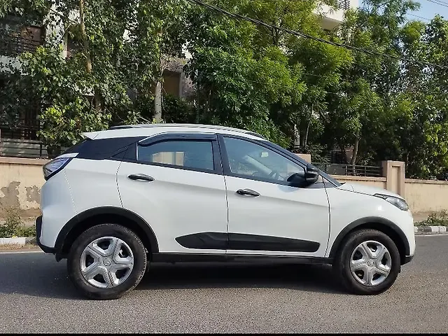 Used Tata Nexon [2017-2020] XMA Petrol in Delhi