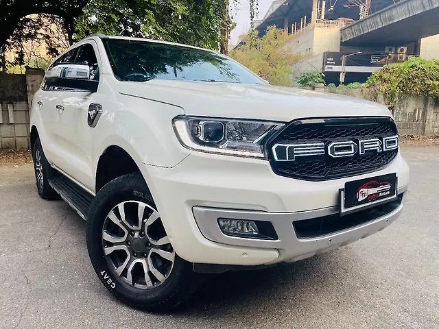 Used 2020 Ford Endeavour in Mumbai