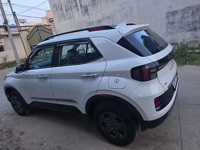 Used Hyundai Venue [2023-2025] SX 1.2 Petrol MT Knight Edition in Hyderabad