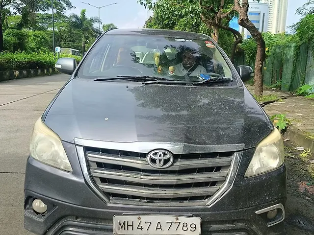 Used 2015 Toyota Innova in Mumbai Used 2015 Toyota Innova in Mumbai