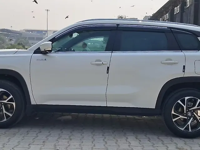 Used Toyota Urban Cruiser Hyryder V Hybrid [2023-2025] in Delhi