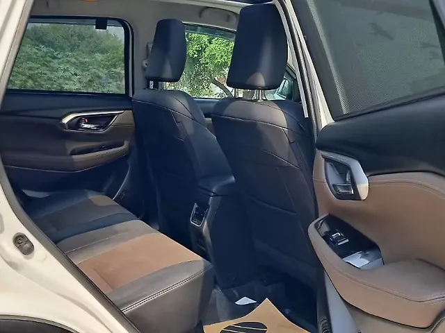 Used Toyota Urban Cruiser Hyryder V Hybrid [2023-2025] in Delhi