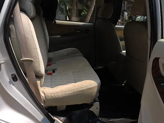 Used Toyota Innova [2015-2016] 2.5 VX BS IV 8 STR in Mumbai