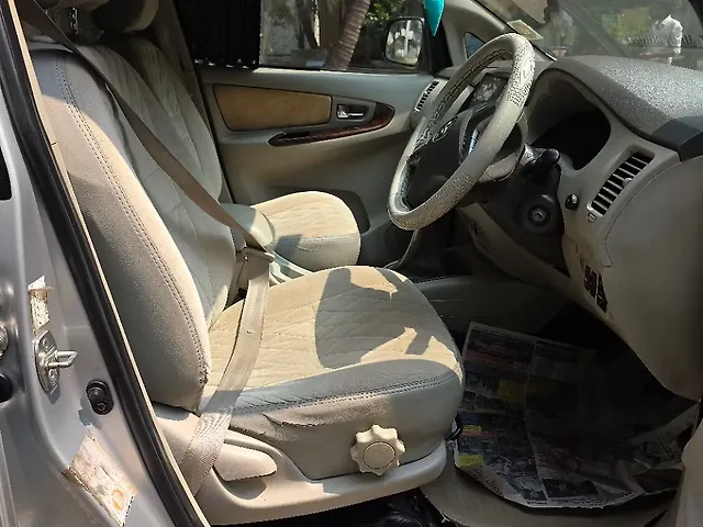 Used Toyota Innova [2015-2016] 2.5 VX BS IV 8 STR in Mumbai