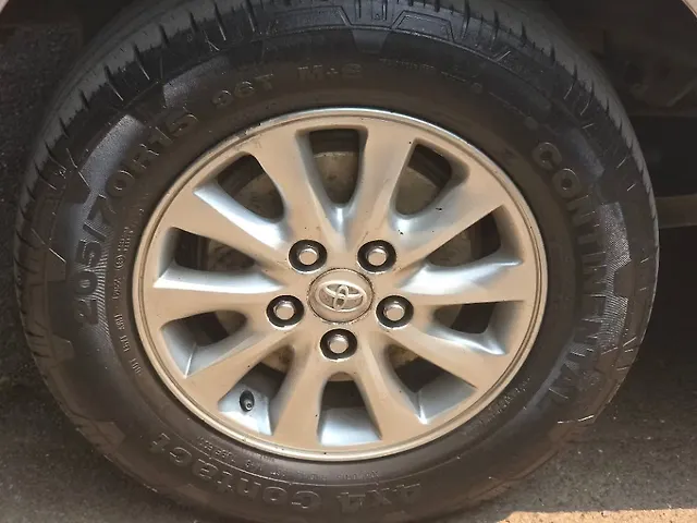 Used Toyota Innova [2015-2016] 2.5 VX BS IV 8 STR in Mumbai