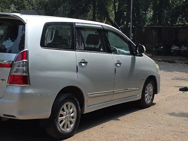 Used Toyota Innova [2015-2016] 2.5 VX BS IV 8 STR in Mumbai
